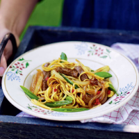 Beef and crunchy veg stir-fry with oyster sauce