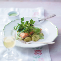 Grilled salmon with watercress