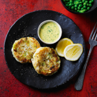 Smoked haddock & leek fishcakes with spiced butter