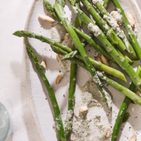 Asparagus with almond and mint sauce