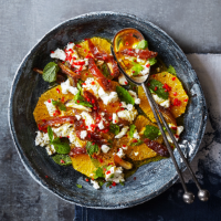 Date, orange and goats’ cheese salad with mint