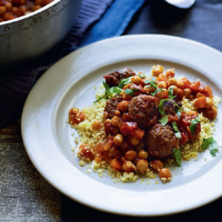 Meatball and chick pea tagine