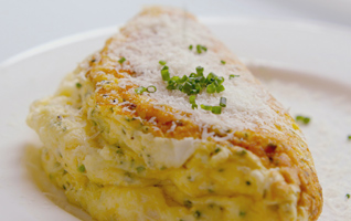 Soufflé-Omelette-with-Gruyere-Cheese-and-Parmesan318x200