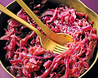 Balsamic braised red cabbage
