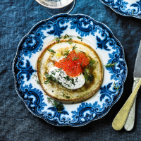 Buckwheat blinis with soured cream & caviar