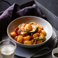 Gnocchi with vegetables in a tomato and mascarpone sauce