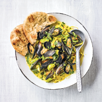 Indian-spiced mussels with coconut sauce
