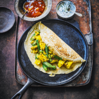 Indian pancakes with spiced potatoes & okra
