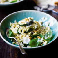 Orzo pasta with courgettes, ricotta & pine nuts