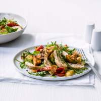 Warm chicken, new potato and red pepper salad 