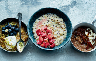 quinoa, pear and blueberry porridge