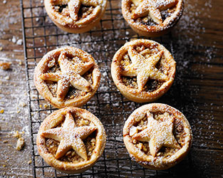Martha's nut-crusted mince pies