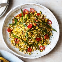 Charred-sweetcorn-and-green-beans