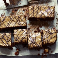 Honey-roasted nut butter brownies