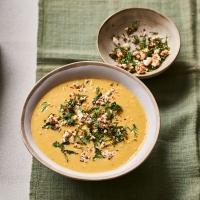 Spiced corn chowder with mint