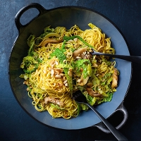 stir fried cabbage and mushrooms with noodles