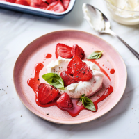 Roasted strawberries with Marsala mascarpone
