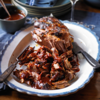Smoked pulled pork shoulder with chipotle chilli sauce