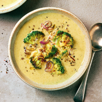 Thai-style broccoli & coconut soup