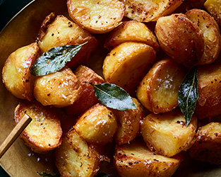 Crispy roast potatoes